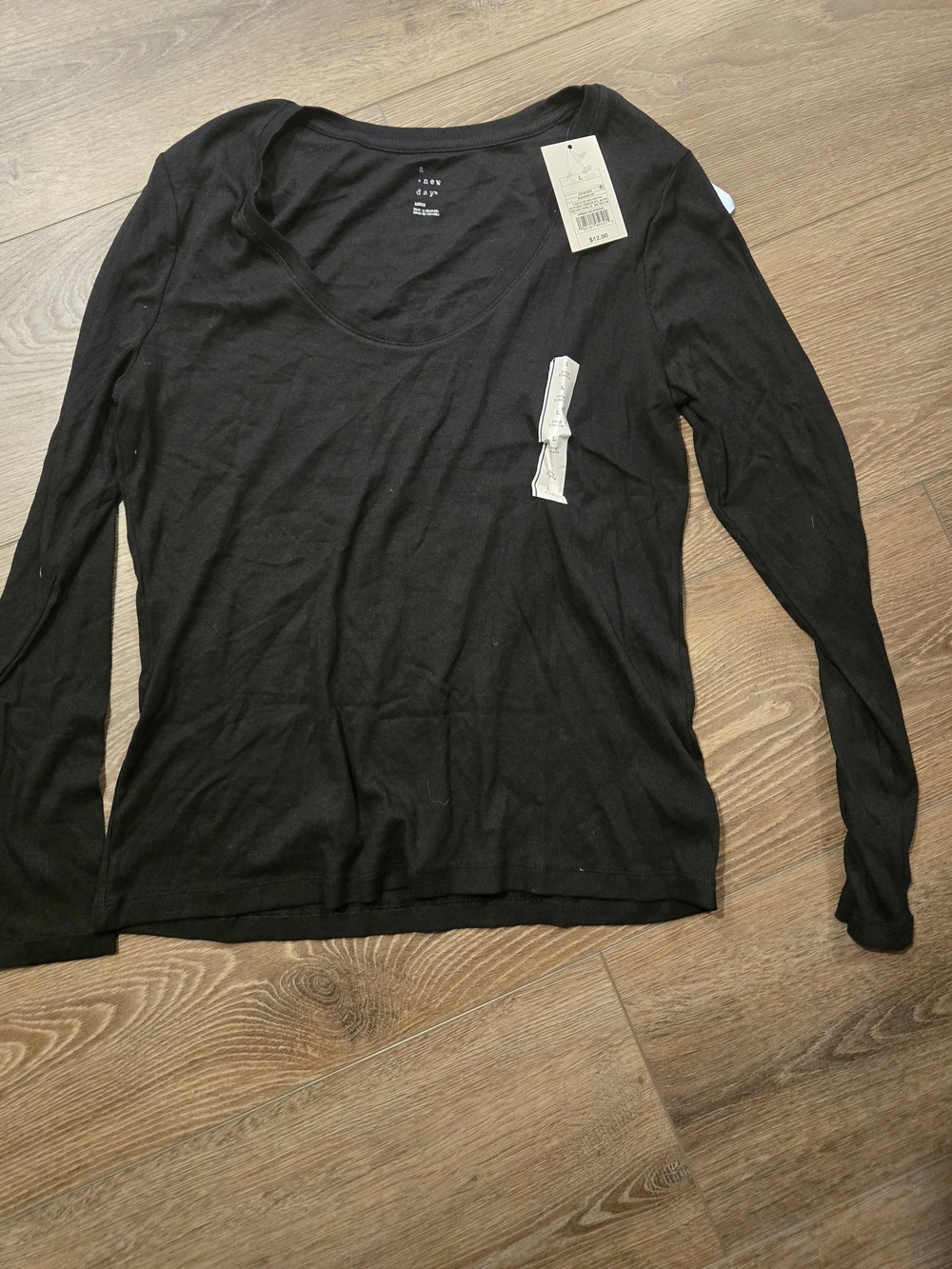 a new day Black Scoop Neck Long Sleeve Tee